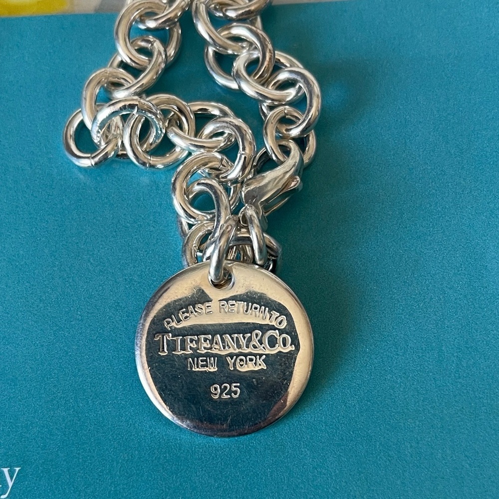 Tiffany & Co Rolo Link Retired Pls Return To Tiffany & Co NY Bracelet. D2999 - Picture 3 of 9